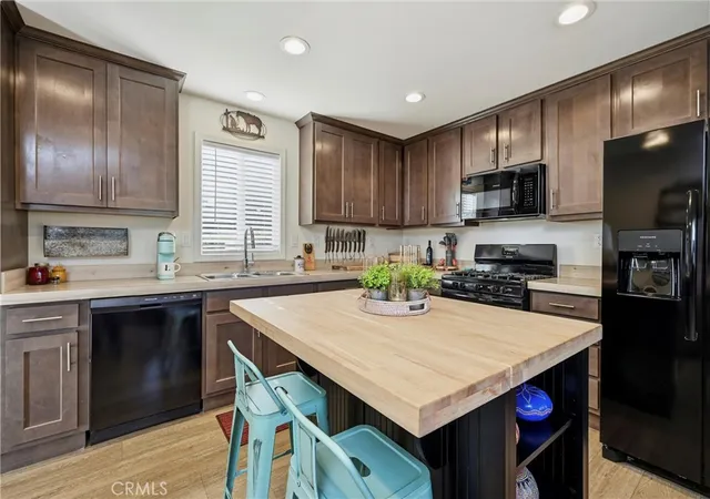 2nd image of 16347 Pueblo Trl, Clearlake Oaks, CA 95423 | MLS# LC26013310