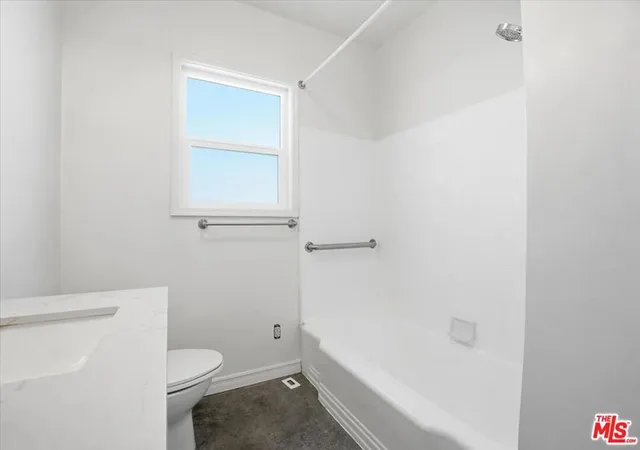 Homes for sale in Los Angeles, CA | 1642 Crenshaw Blvd, Los Angeles, CA 90019 | MLS# 26642047