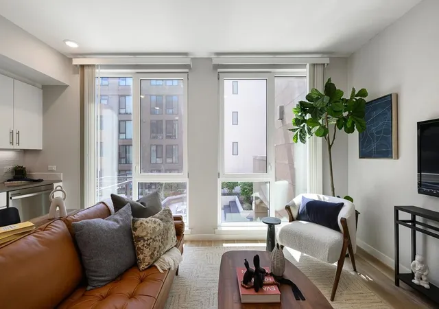 2nd image of 260 260 Brooklyn Basin Way #523, Oakland, CA 94606 | MLS# 41121779