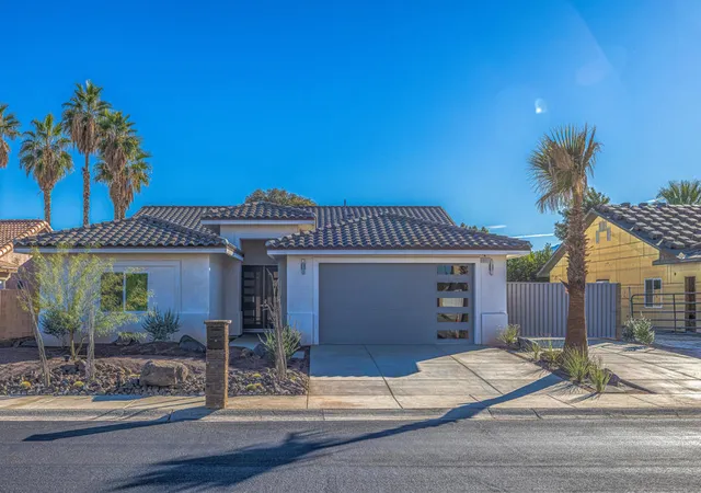 Homes for sale in Cathedral City, CA | 68945 Durango Rd, Cathedral City, CA 92234 | MLS# 219141952DA