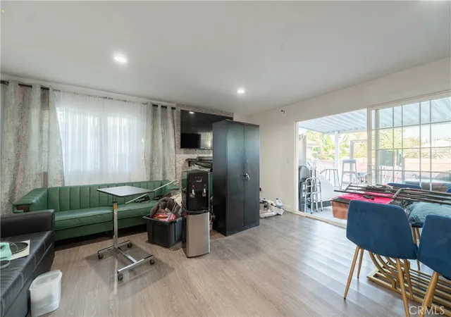 4th image of 11214 Woodley, Granada Hills, CA 91344 | MLS# GD26015601