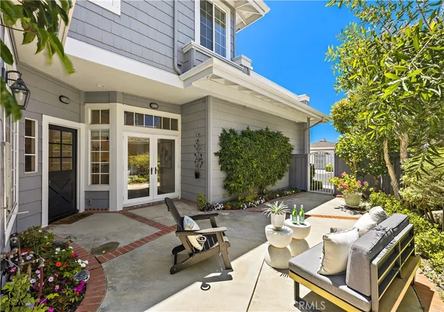 2nd image of 3610 Daffodil Ave, Corona Del Mar, CA 92625 | MLS# OC26006326