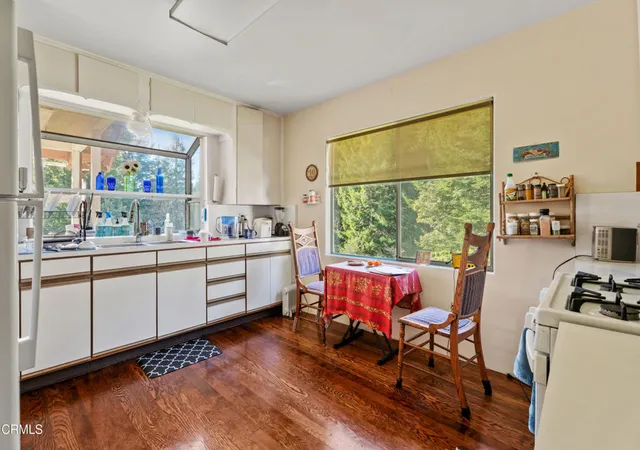 Homes for sale in Mendocino, CA | 10250 Nichols Ln, Mendocino, CA 95460 | MLS# C1-11239