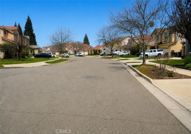 Photo 3 of Sale Pending at 2377 Mariner Way, Merced, CA 95340 | MLS# MC26013958 | Listing updated on 2026-07-02