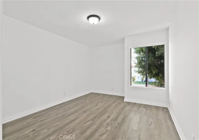 5th image of 15351 Orange, Paramount, CA 90723