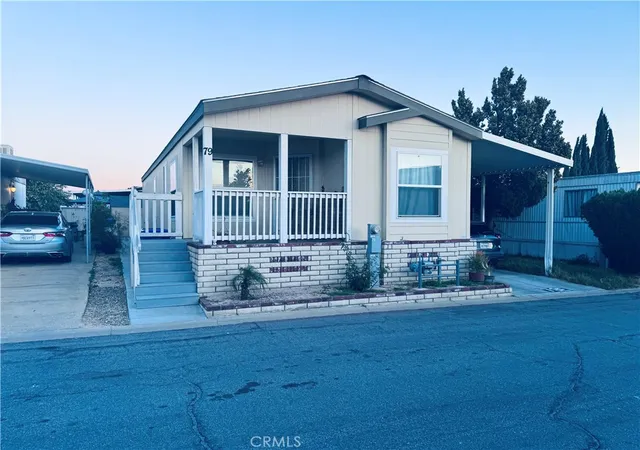 Photo 3 of Manufactured home for sale at 17333 Valley Blvd #79E, Fontana, CA 92335 | MLS# CV26017290 | Listing updated on 2026-08-31