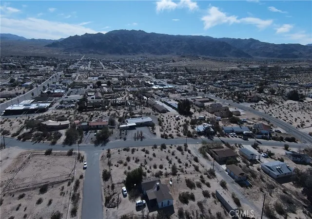 Homes for sale in 29 Palms, CA | 73598 Desert Trail Dr, 29 Palms, CA 92277 | MLS# JT26017258