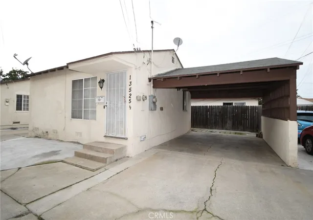 Homes for sale in Hawthorne, CA | 13525 Kornblum Ave, Hawthorne, CA 90250 | MLS# SB26017333