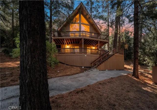 Homes for sale in Pine Mountain Club, CA | 1420 Bernina Dr, Pine Mountain Club, CA 93222 | MLS# SR26017490