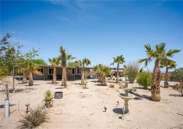 3rd image of 66125 Brant Cross, Joshua Tree, CA 92252 | MLS# CV26017447