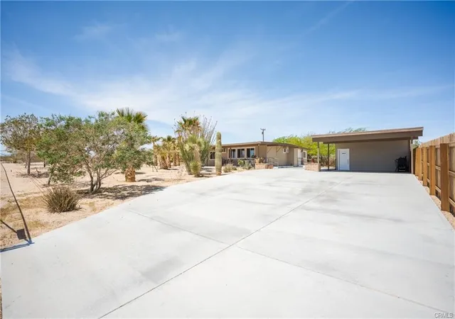 4th image of 66125 Brant Cross, Joshua Tree, CA 92252 | MLS# CV26017447