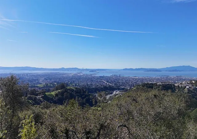 Photo 3 of Land for sale at 6108 Skyline Blvd, Oakland, CA 94611 | MLS# 41122008 | Listing updated on 2026-01-31