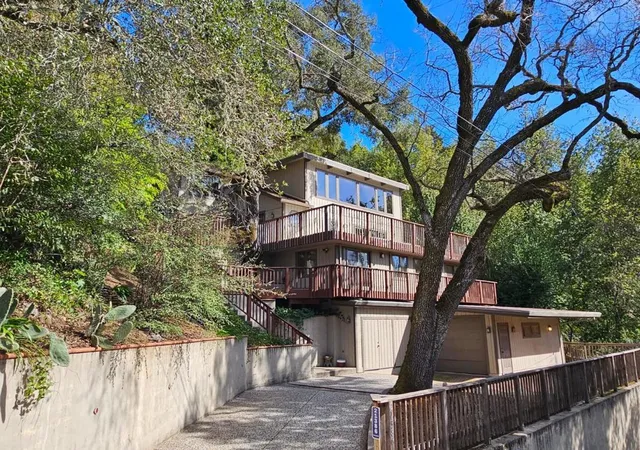 Photo 1 of Single family home for sale at 21386 Sunnyside Rd, Los Gatos, CA 95033 | MLS# ML82032455 | Listing updated on 2026-10-04