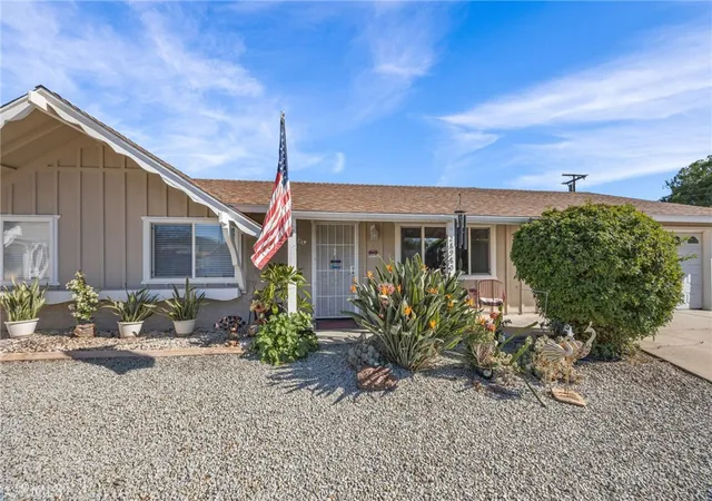 4th image of 28980 Exmoor Ct, Menifee, CA 92586 | MLS# SW26017791