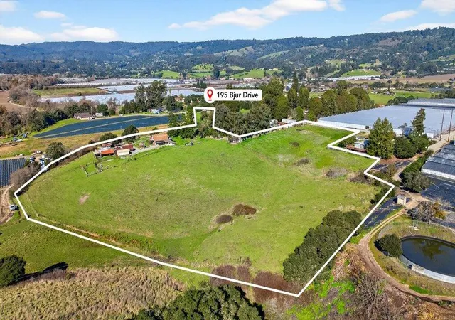 Photo 1 of Single family home for sale at 195 Bjur Dr, Watsonville, CA 95076 | MLS# ML82032473 | Listing updated on 2026-10-02