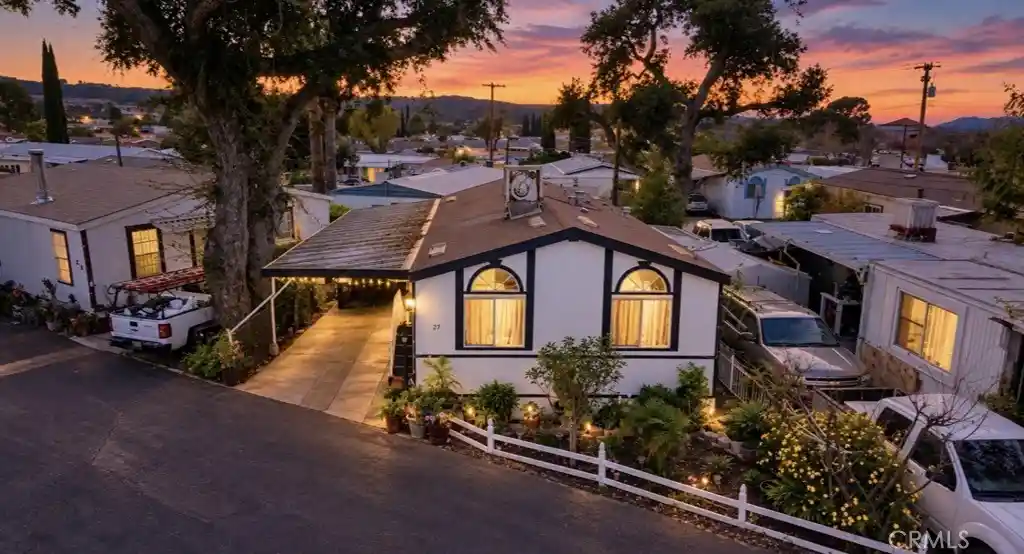 Manufactured home for sale at 18540 Soledad Cyn Rd #27, Canyon Country, CA 91351 | MLS# SR26018048