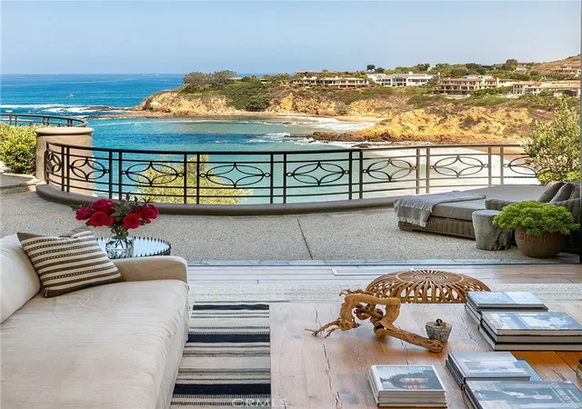 Photo 3 of Mansion for sale at 199 Emerald Bay, Laguna Beach, CA 92651 | MLS# LG25281782 | Listing updated on 2026-05-18