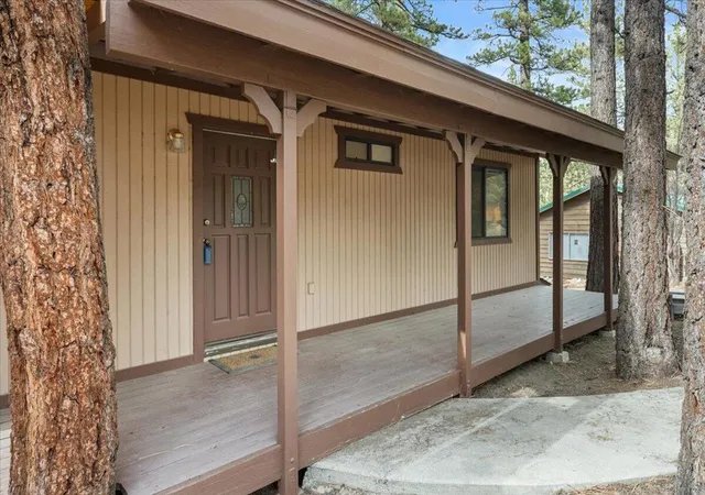 4th image of 148 Crystal Lake Rd, Big Bear Lake, CA 92315 | MLS# 219142104PS