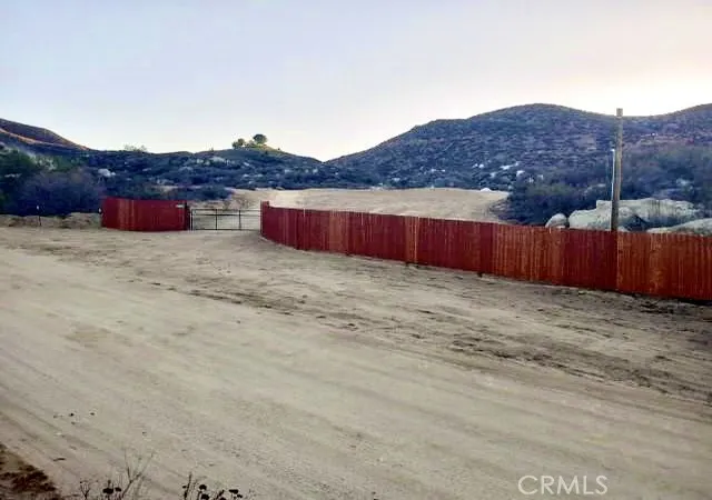Photo 2 of Land for sale at 47422 De Portola, Hemet, CA 92543 | MLS# PW26015287 | Listing updated on 2026-02-23