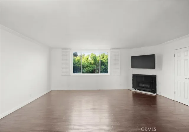 Homes for sale in Santa Monica, CA | 1317 12th St #8, Santa Monica, CA 90401 | MLS# WS26018031