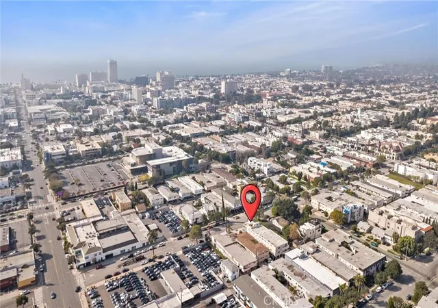 Homes for sale in Santa Monica, CA | 1317 12th St #8, Santa Monica, CA 90401 | MLS# WS26018031