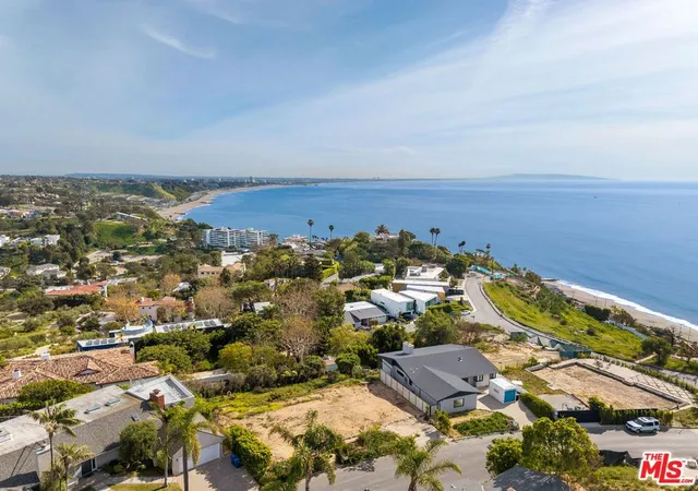 Photo 4 of Land for sale at 224 Quadro Vecchio Dr, Pacific Palisades, CA 90272 | MLS# 26641389 | Listing updated on 2026-09-03