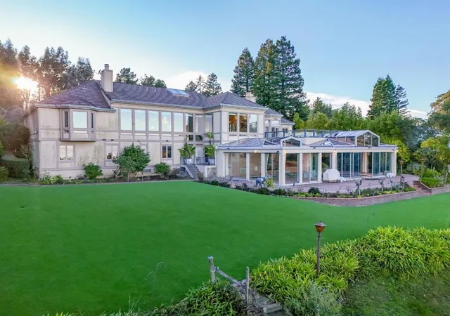 142nd image of 2930 Privet Dr, Hillsborough, CA 94010 | MLS# ML82032512