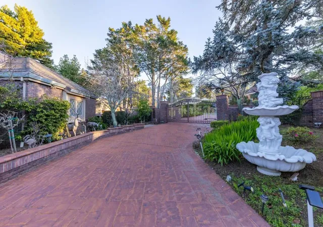 4th image of 2930 Privet Dr, Hillsborough, CA 94010 | MLS# ML82032512