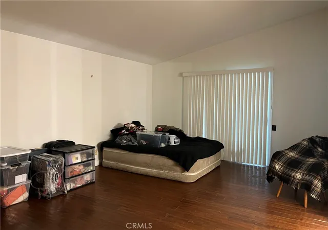 4th image of 32730 Royal Oak Ln, Lake Elsinore, CA 92530 | MLS# PW26017931