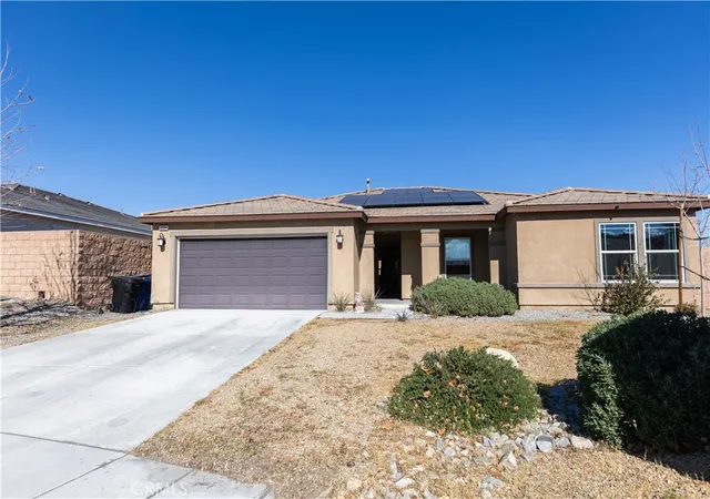 Photo 3 of Single family home for sale at 16664 Hawks Hl, Victorville, CA 92395 | MLS# IG26018289 | Listing updated on 2026-09-30
