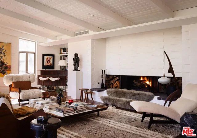 4th image of 2179 Mandeville Canyon Rd, Los Angeles, CA 90049 | MLS# 26640891