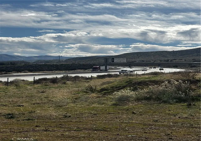 Photo 2 of Land for sale at 0 Ave S4/av, Palmdale, CA 93551 | MLS# SR26018540 | Listing updated on 2026-01-26