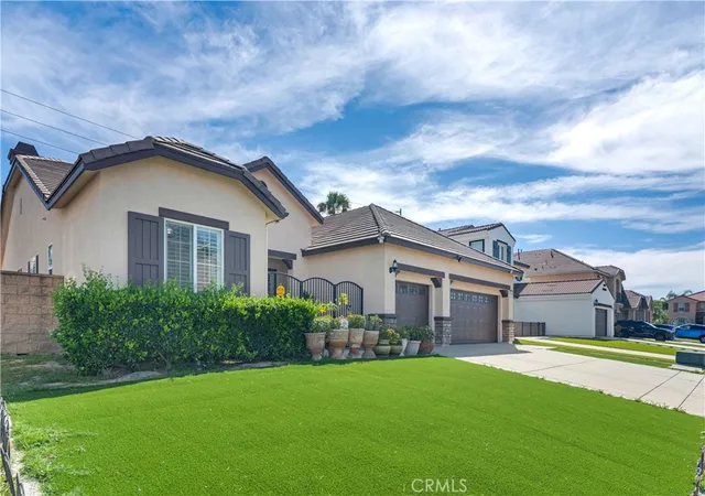 Photo 2 of Single family home for sale at 14545 Dalebrook Dr, Eastvale, CA 92880 | MLS# CV26011436 | Listing updated on 2026-05-05