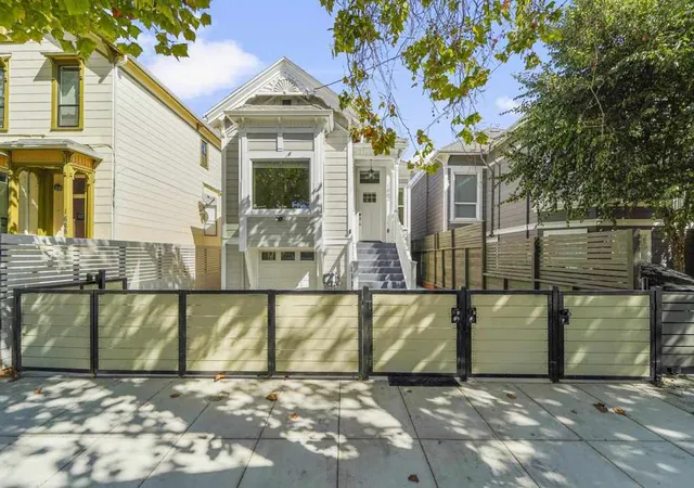 1st image of 1662 14th Street, Oakland, CA 94607 | MLS# 41122117