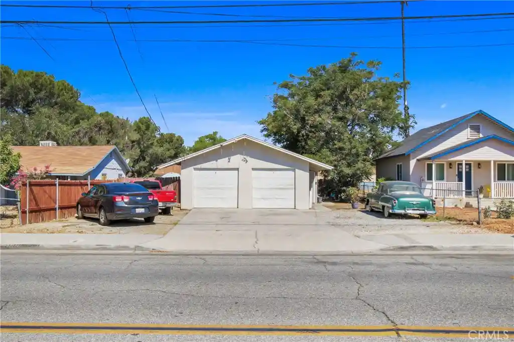 Multi family home for sale at 563 W Main, San Jacinto, CA 92583 | MLS# SW26019032
