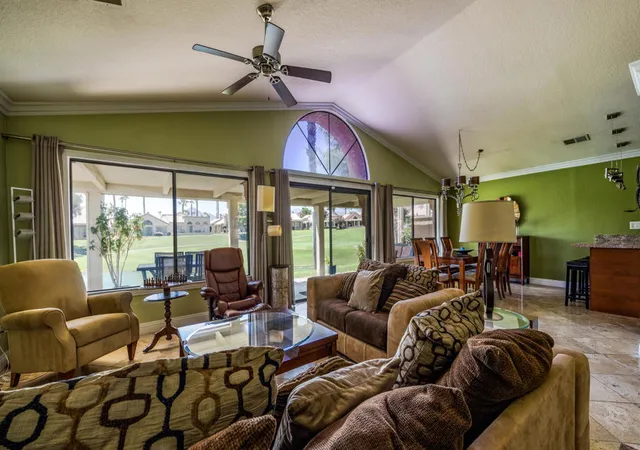 Listing Photo 5 - Condo for sale in building located at 76895 Morocco Rd, Palm Desert, CA 92211