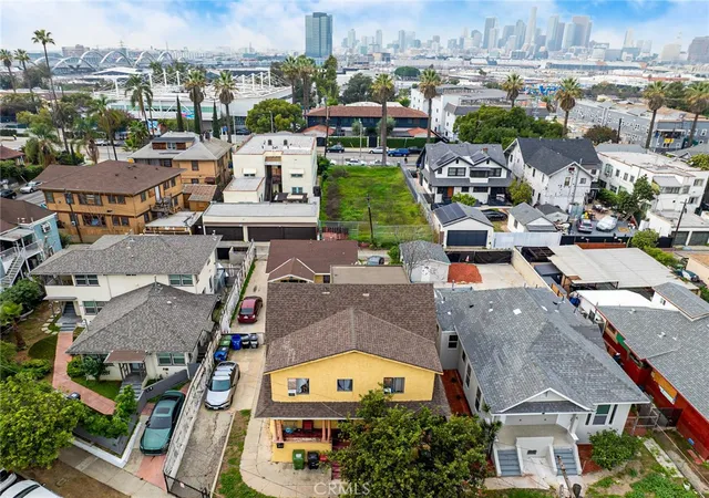 4th image of 443 S State, Los Angeles, CA 90033 | MLS# CV26019172