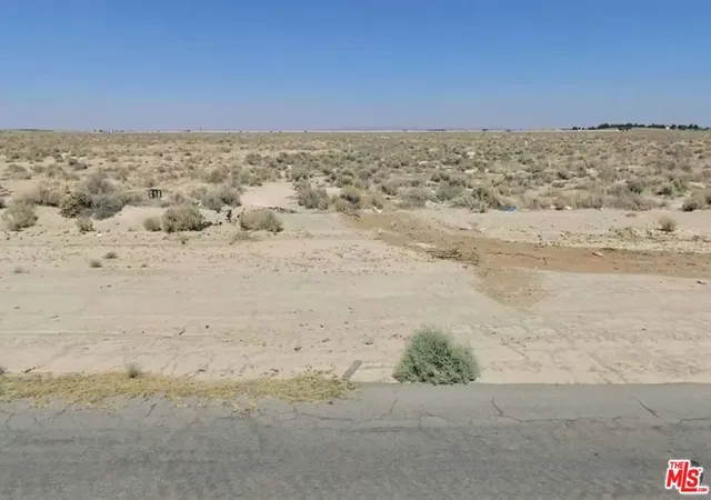 1st image of 0 Vac Stw/vic Ave #D8, Lancaster, CA 93536 | MLS# 26643407