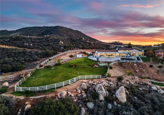 Photo 3 of Mansion for sale at 37730 Via Baya, Murrieta, CA 92562 | MLS# OC26015017 | Listing updated on 2026-09-18