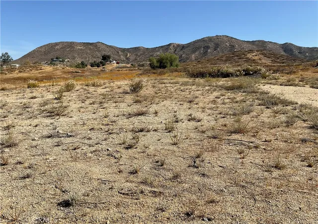 3rd image of 23777 Wildomar Trl, Wildomar, CA 92595 | MLS# PW26019074