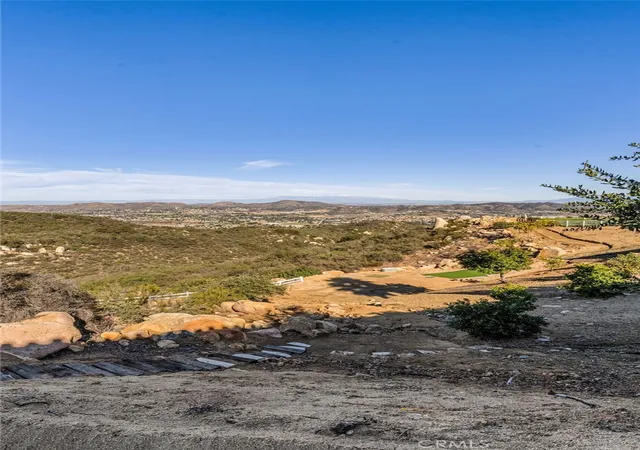Photo 28 of Land for sale at 1 Via Baya, Murrieta, CA 92562 | MLS# OC26015033 | Listing updated on 2026-03-03