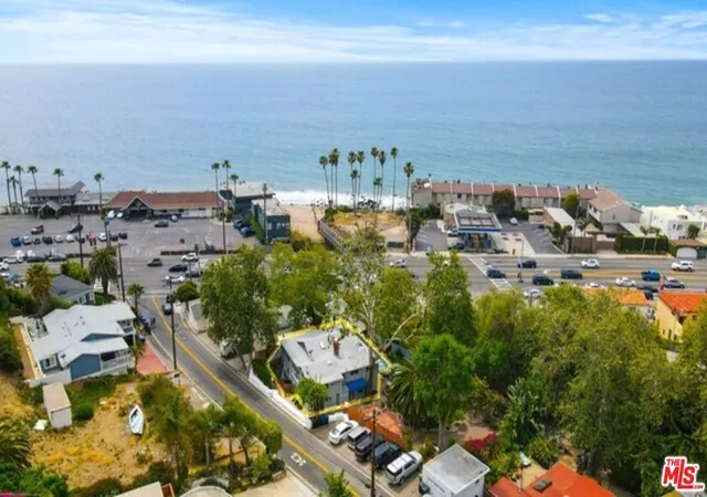 Homes for sale in Malibu, CA | 3945 Las Flores Canyon Rd, Malibu, CA 90265 | MLS# 26644095