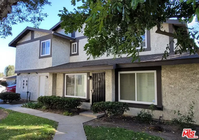 Townhouse for sale at 22316 S Vermont Ave #5, Torrance, CA 90502 | MLS# 26642795