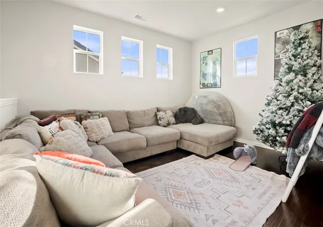 Photo 48 of Single family home for sale at 521 N Santa Paula, Santa Paula, CA 93060 | MLS# PW26018419 | Listing updated on 2026-10-05