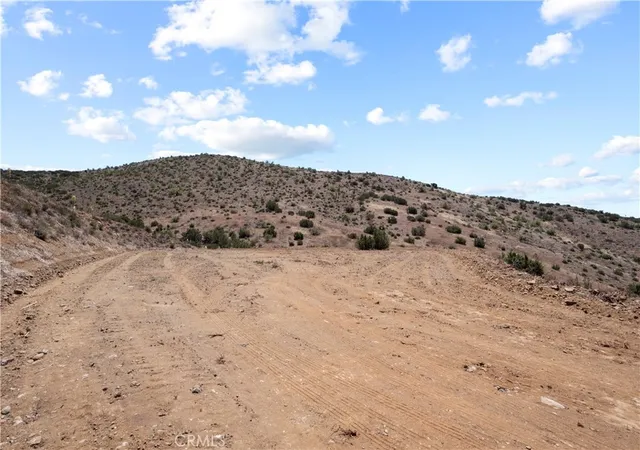 Photo 4 of Land for sale at 0 Vac/vic Old Mine Rd/diamond Ba, Acton, CA 93510 | MLS# SR26018547 | Listing updated on 2026-09-18