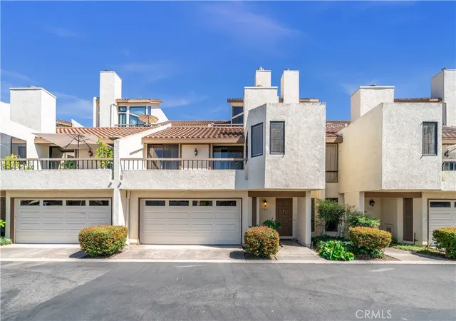 Photo 1 of Sale Pending at 27882 Finisterra #117, Mission Viejo, CA 92692 | MLS# OC26017835 | Listing updated on 2026-05-27