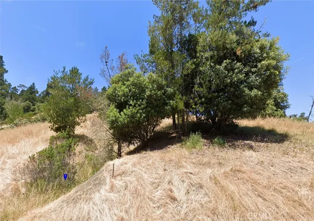 Land for sale at 0 London Ln, Cambria, CA 93428 | MLS# SW26019992 | Listing updated on 2026-01-28