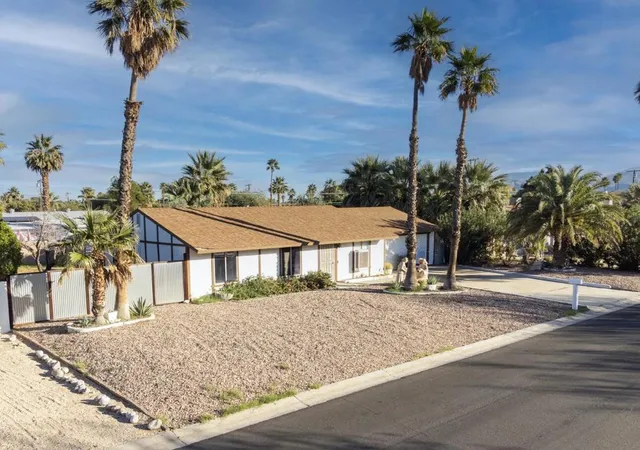1st image of 2930 N Bahada Rd, Palm Springs, CA 92262 | MLS# 219142220DA