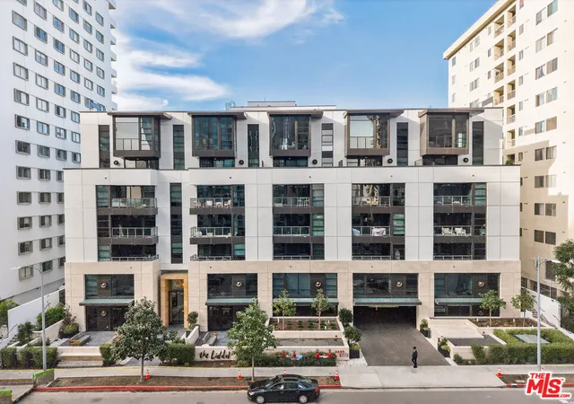 Homes for sale in Los Angeles, CA | 10777 Wilshire Blvd #208, Los Angeles, CA 90024 | MLS# 26643181