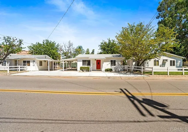 2nd image of 549 D St, Ramona, CA 92065 | MLS# NDP2600868